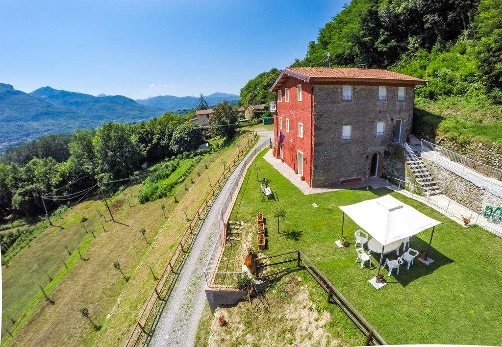 Agriturismo Il Frutteto Ghivizzano Exterior photo